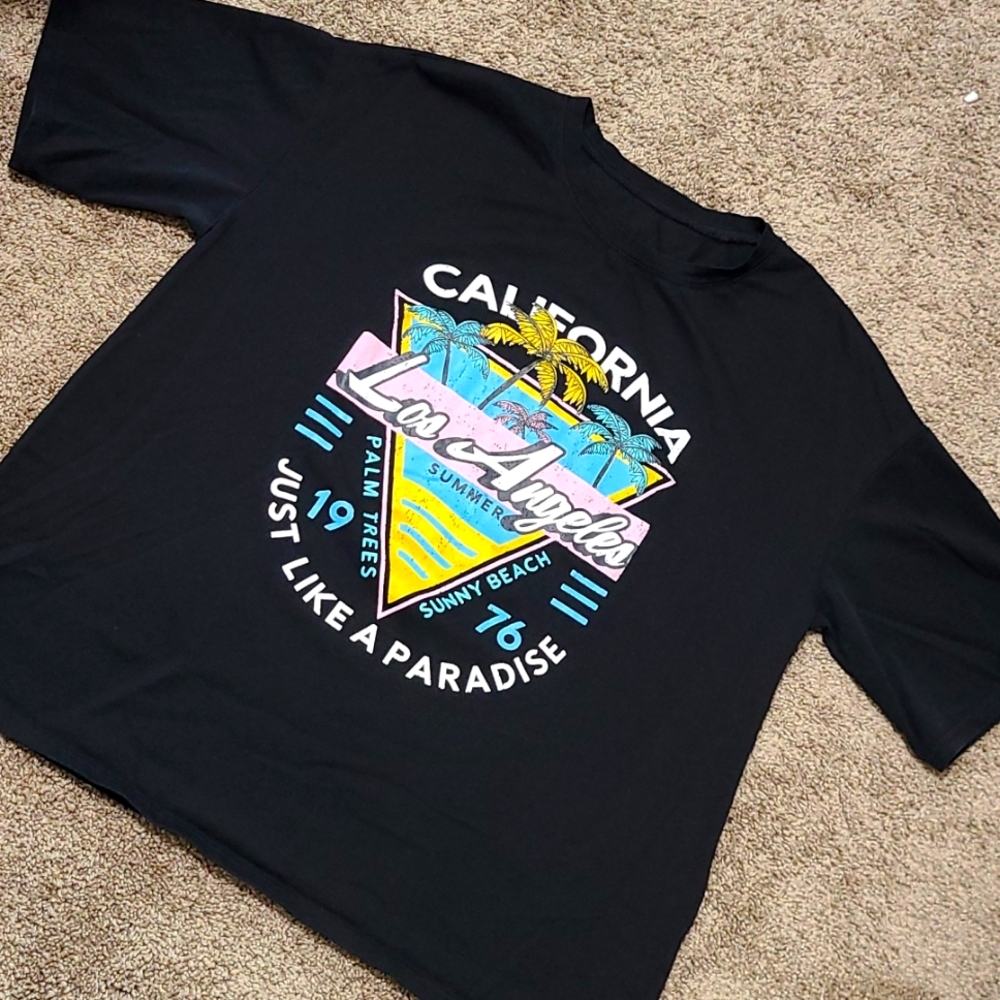 Graphic tshirt